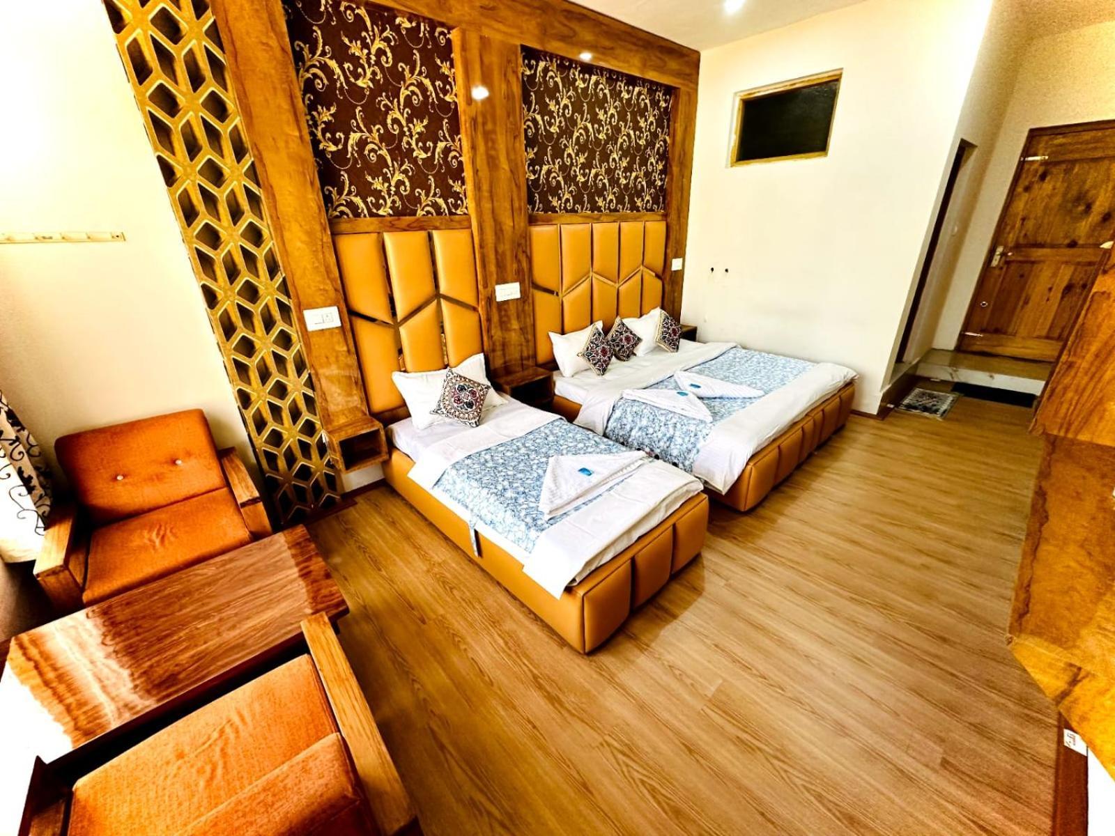 Gulmarg Gs Residency Hotel Εξωτερικό φωτογραφία